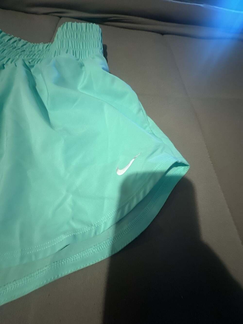 Nike Dri-FIT High-Rise Athletic Shorts Women's Size Small - Picture 3 of 6